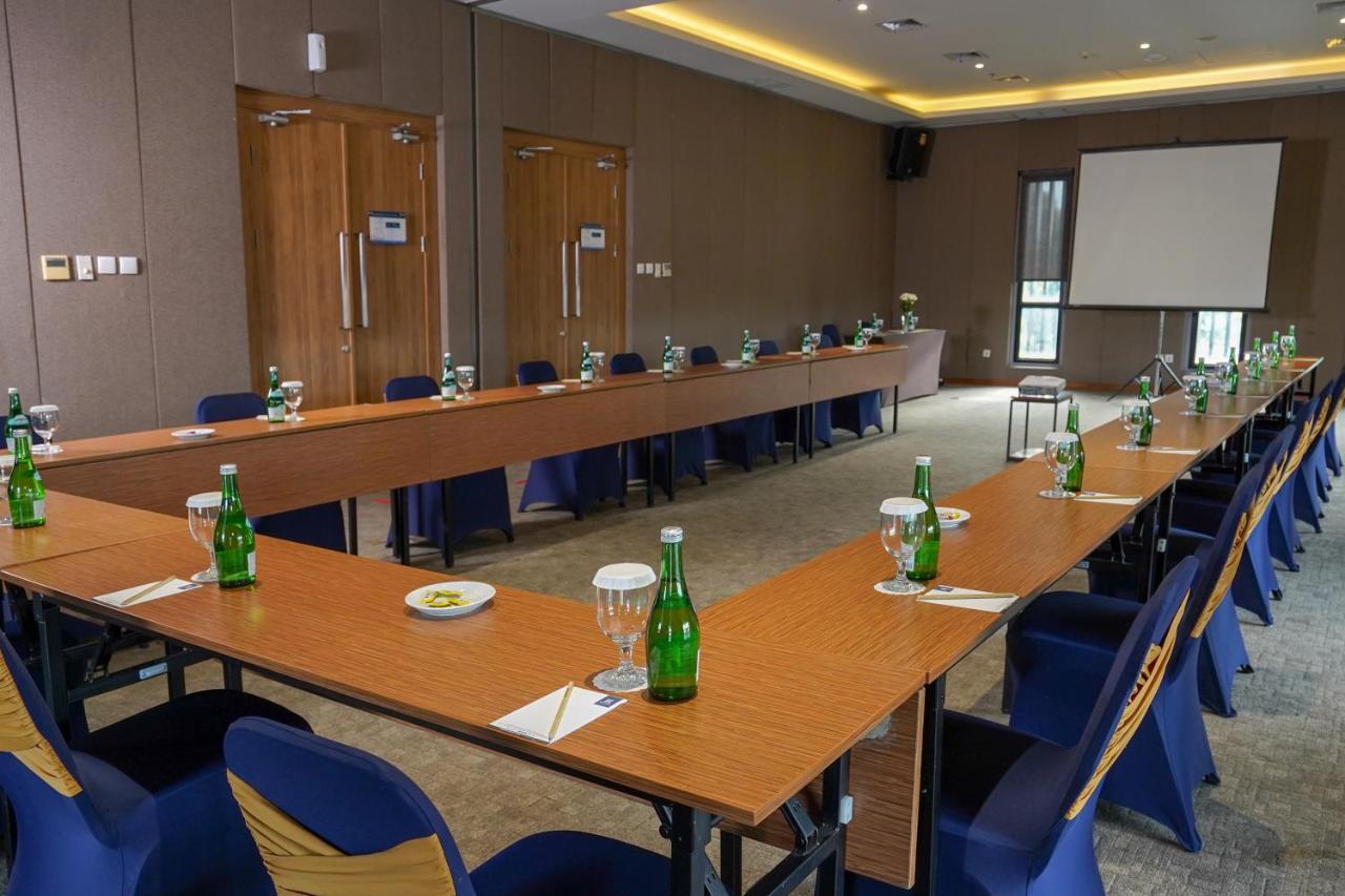 Batiqa Hotel Lampung Μπαντάρ Λαμπούνγκ Εξωτερικό φωτογραφία